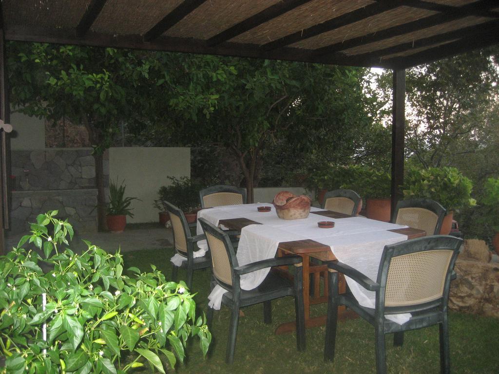 Leventis Apartment Karlovassi